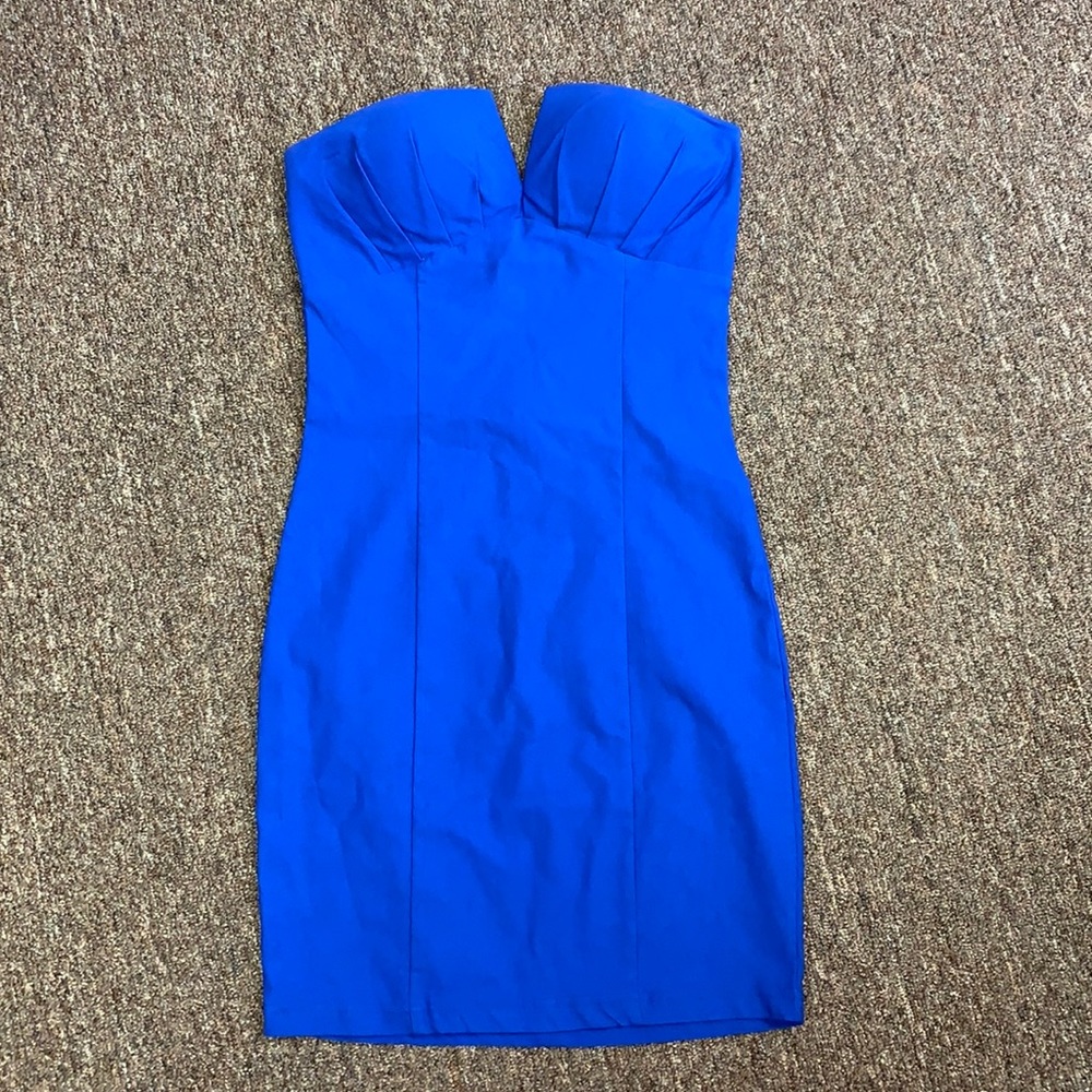 Blue strapless dress